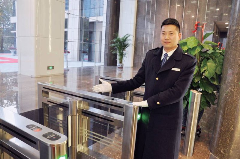 保安保洁服务：如何应对新兴挑战与机遇